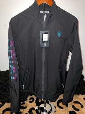 Ariat Women’s Black Lightweight Softshell Jacket